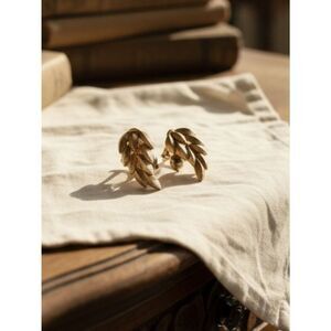 Monet | Vintage Gold Wing Clip-On Earrings